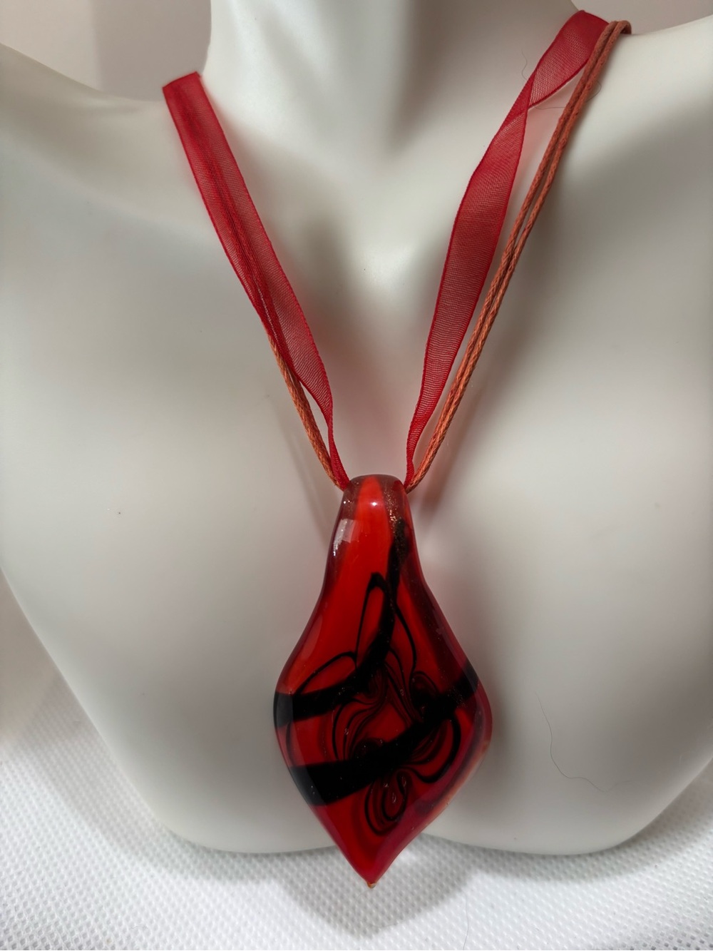 Vintage Red Glass Pendant Necklace